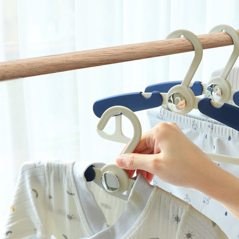 Adjustable-Non-Slip-Plastic-Space-Saving-Baby-Cloth-Hanger-4