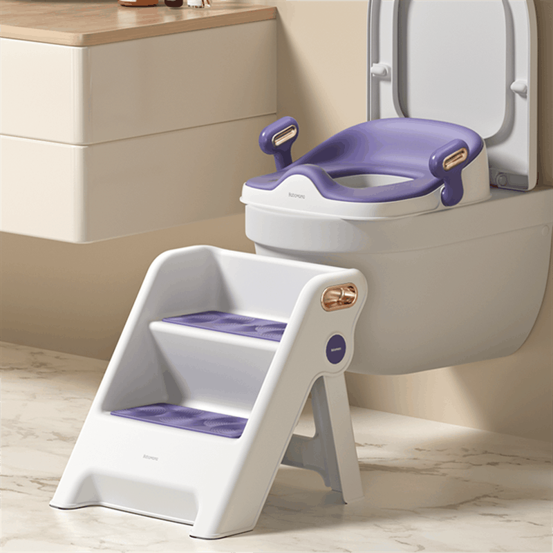 All-wrapped PU mat Potty Training Seat With Handle01